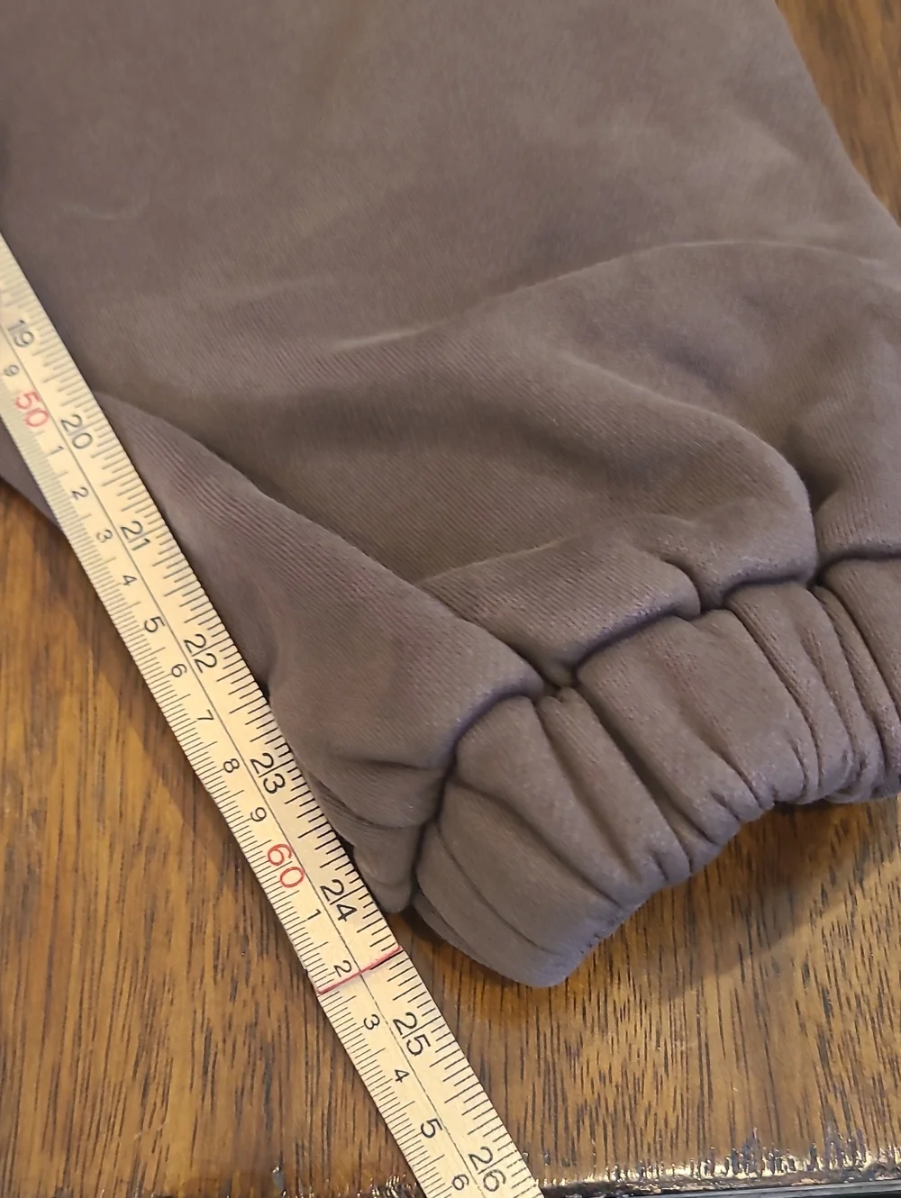 Comfrt Signature Sweatpants — Bark Brown — Size Small